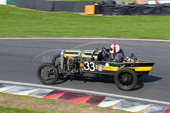 33 Mark WALKER