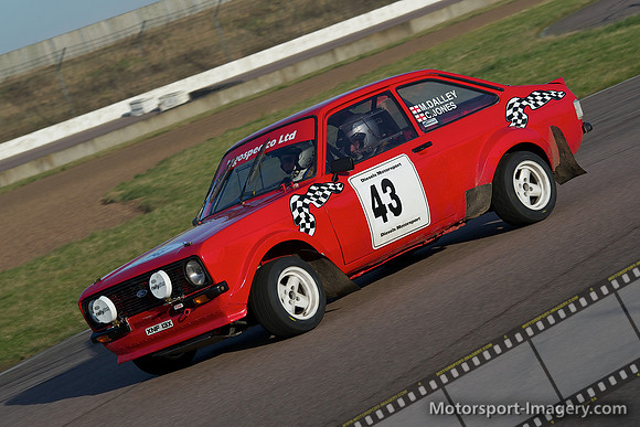 Christopher Jones / Matthew Dalley - Ford Escort
