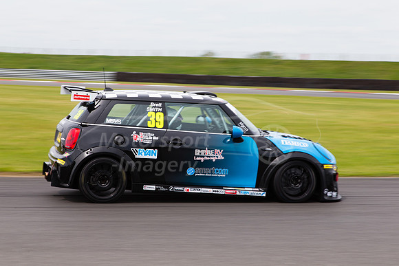 39  Brett SMITH