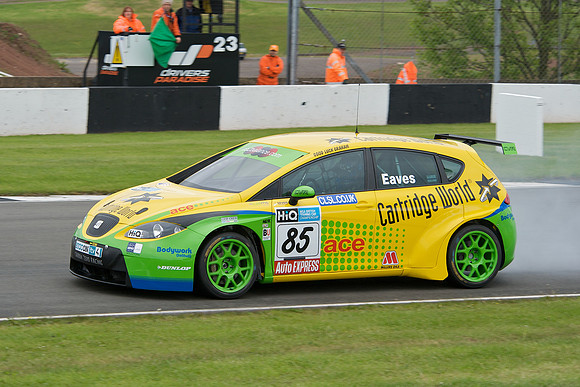 Dan Eaves