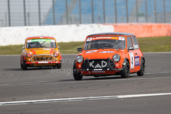 4  Lee ROBERTS