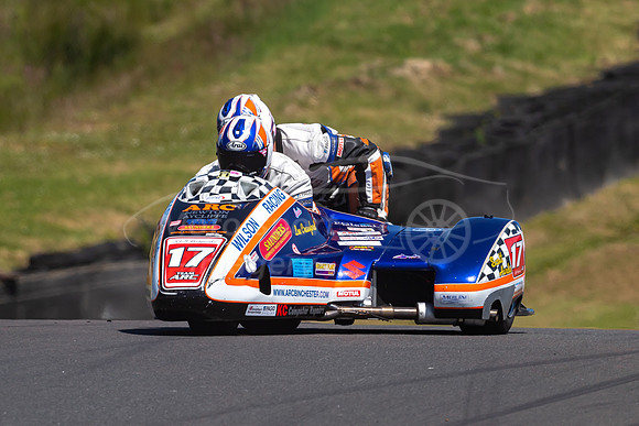 17 Crawford / Hardie LCR Suzuki
