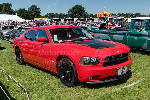 Dodge Charger SUW184