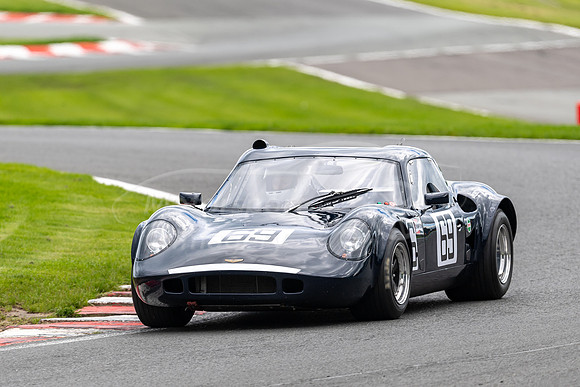 69 Roger Whiteside Chevron B8