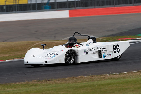 86 Thierry Yvaren