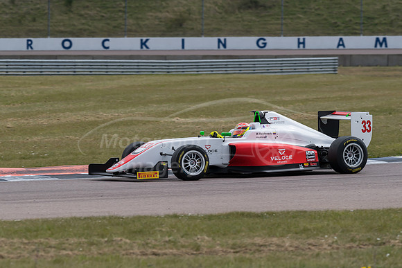 33  Manuel Maldonado