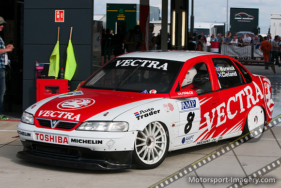 8  Alex Schooledge/Simon Dickinson