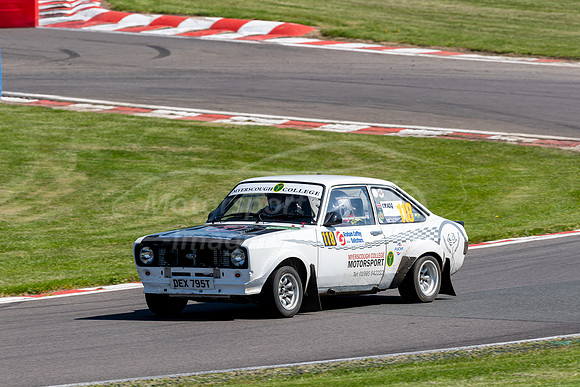 118, Danny Cowell, Jonathan Cragg, Ford Escort