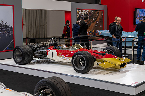 Gold Leaf Lotus 49