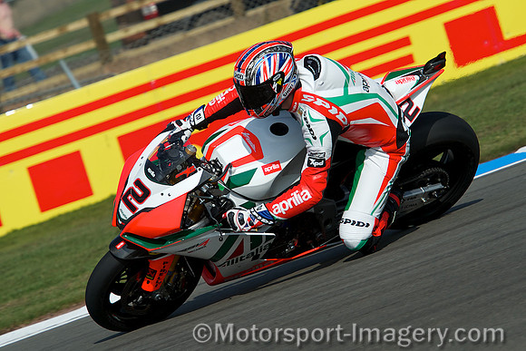Leon Camier, Alitalia Aprillia RSV4