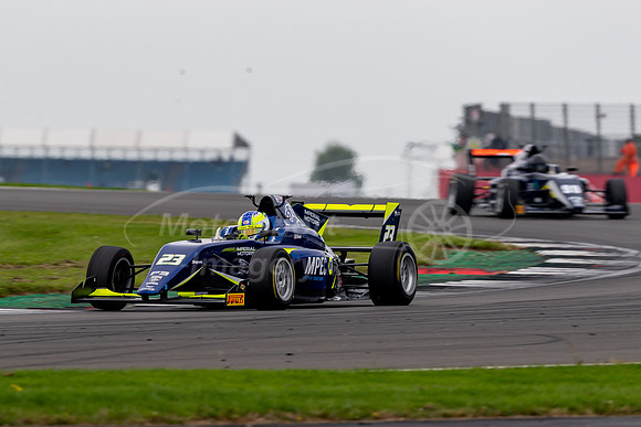 23 Bryce ARON