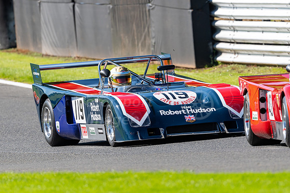 119 James Claridge/ Goncalo Gomez Chevron B23