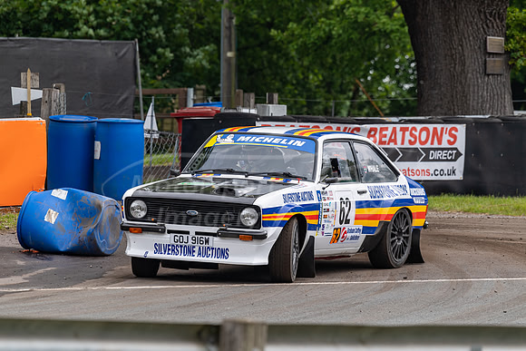 62,  Nick Whale, Sally Whale, Ford Escort Mk II