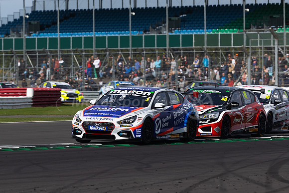 3 Tom CHILTON