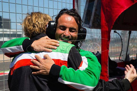 Pit wall celebrations AF Corse