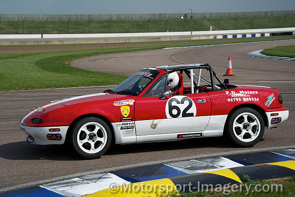 Mazda MX5  , Chris Lovett