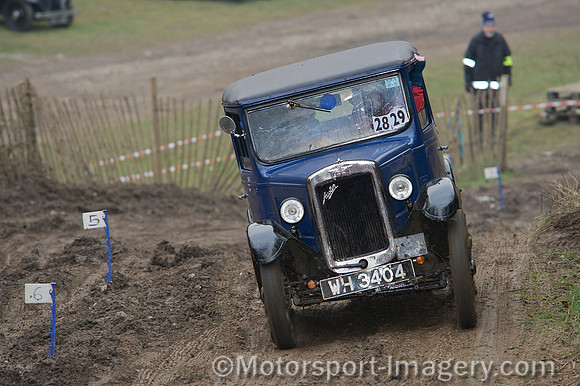 Austin 7 Saloon