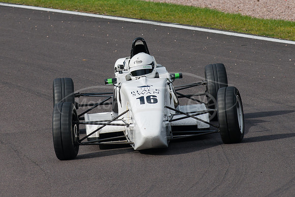 Chris Chisnall, Van Diemen LA10