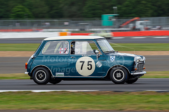 75 Simon Evans