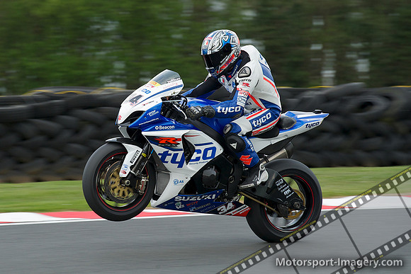 Alastair Seeley, Tyco Suzuki