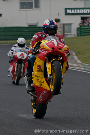 Nick Jefferies Yamaha R1