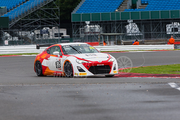 Stefan Hodgetts / Oliver Chadwick