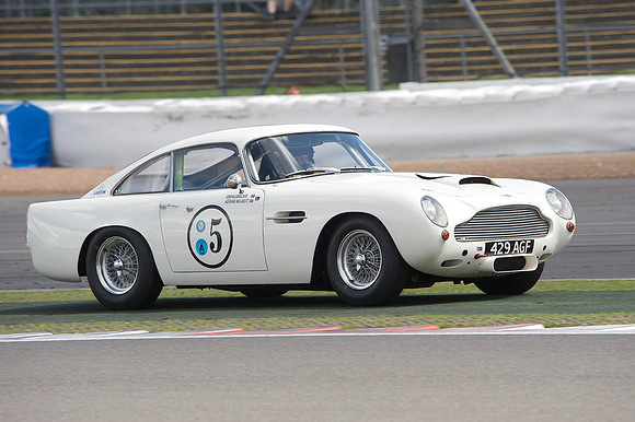 Aston Martin DB4 GT