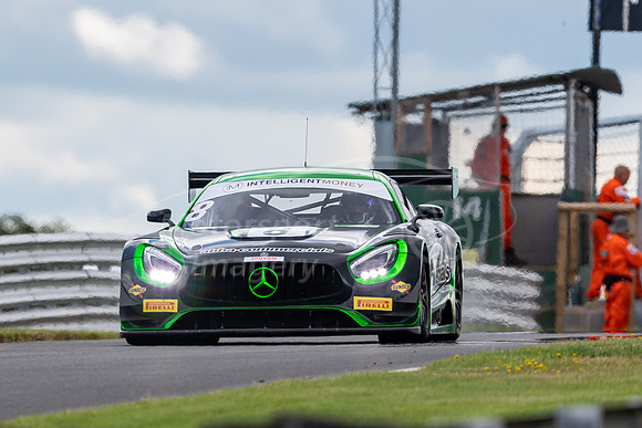 8  Richard Neary / Sam Neary, Team ABBA Racing Mercedes-AMG GT3