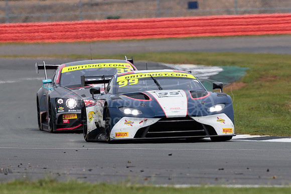 99  Andrew Howard / Marco Sorensen
