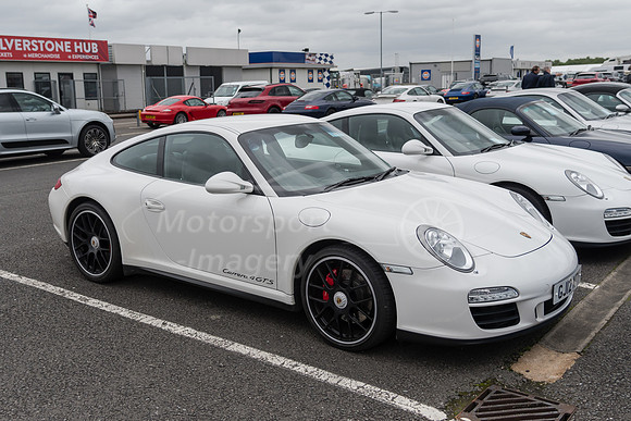 Porsche Carrera 4 GTS  GJ12NTY