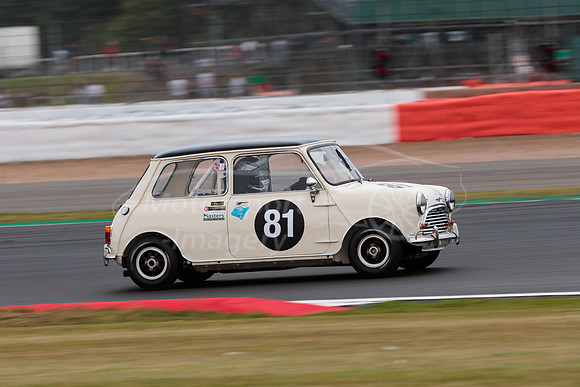 81 Darren Turner