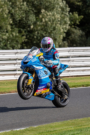 13 Lee Johnston