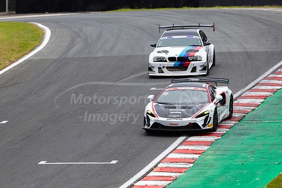 11 Michael Orant / Thomas Holland