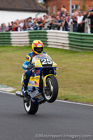 Ian Simpson - Duckhams QXR Norton Rotary