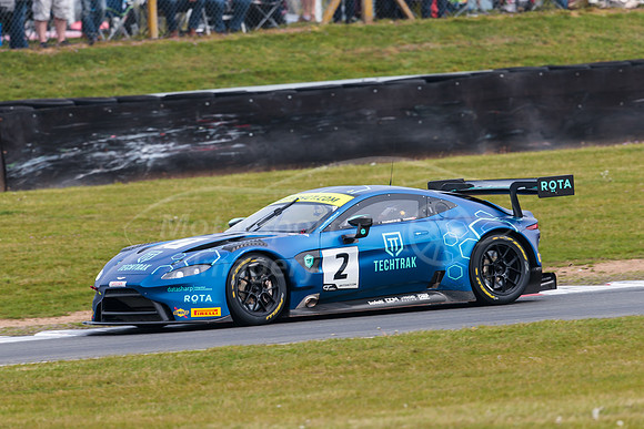 2  TF Sport - Aston Martin V8 Vantage GT3  Mark Farmer / Nicki T