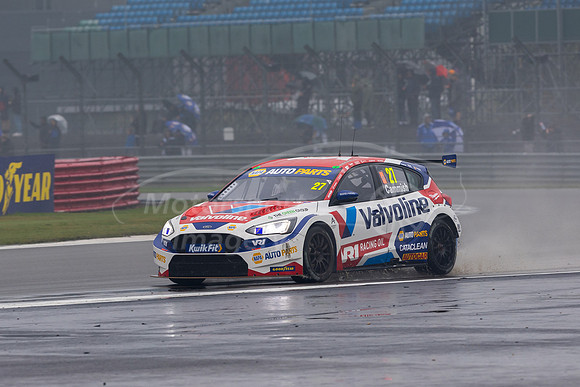 27 Dan Cammish