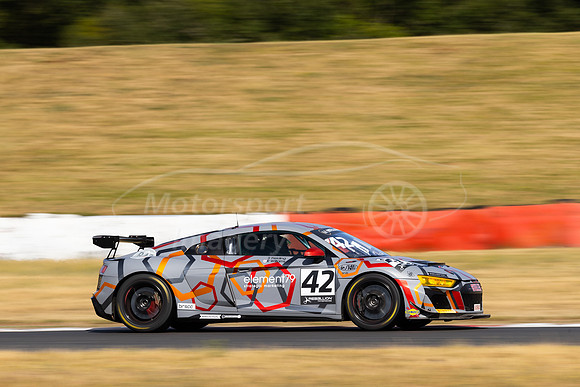 42 Richard Williams / Sennan Fielding