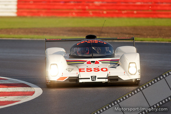 Peugeot 905