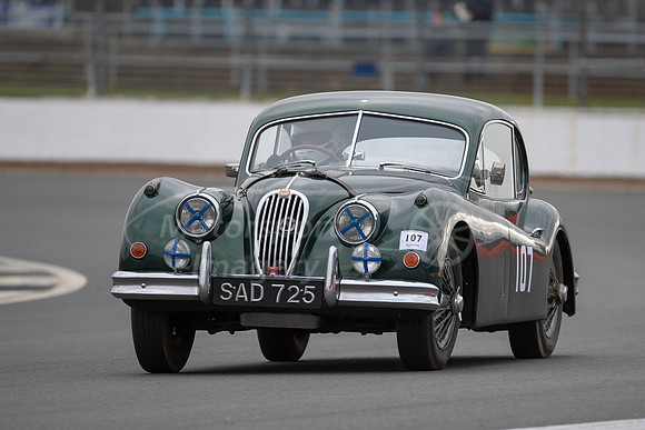Nicholas TOPLISS  JAGUAR XK140