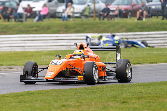 20 Benjamin Pedersen Douglas Motorsport,