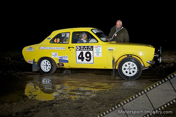 Stewart Scott, Mark Casey, Escort RS2000 Mk1