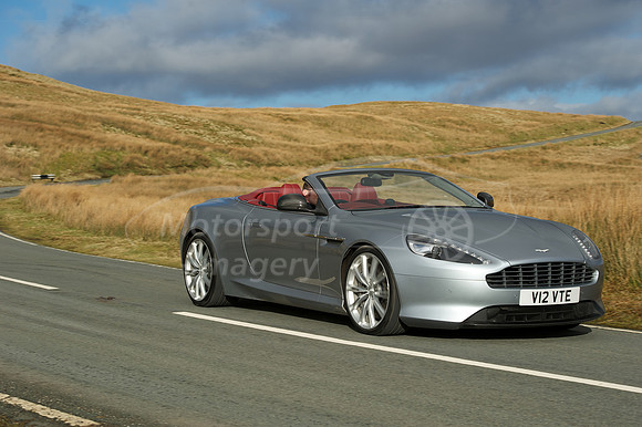 Aston Martin DB9