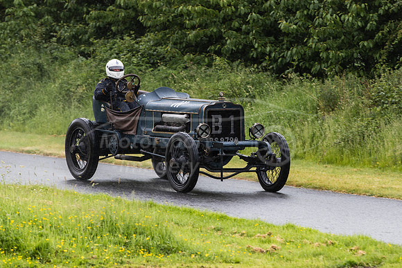 111 Peter Wilson  Brasier Voiture de Course