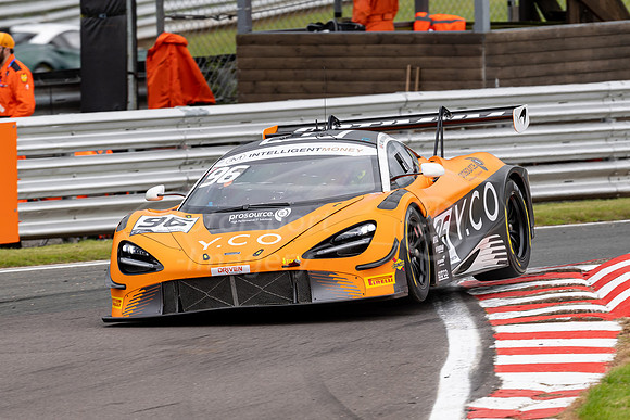 96  Ollie Wilkinson / Lewis Proctor,  Optimum Motorsport McLaren 720S GT3