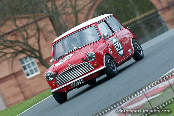 Stephen Jones, Mini Cooper S