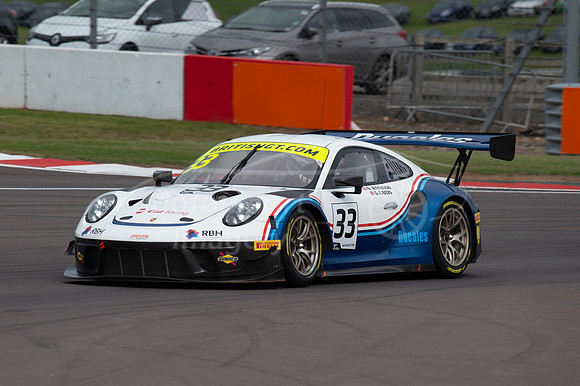G-Cat Racing - Porsche 911 GT3R Shamus Jennings / Greg Caton