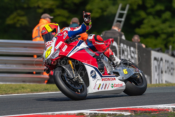 6 Xavi Forres Honda