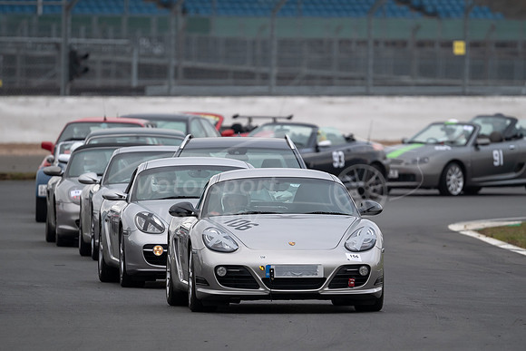 Stephen CURTIS  PORSCHE CAYMAN R