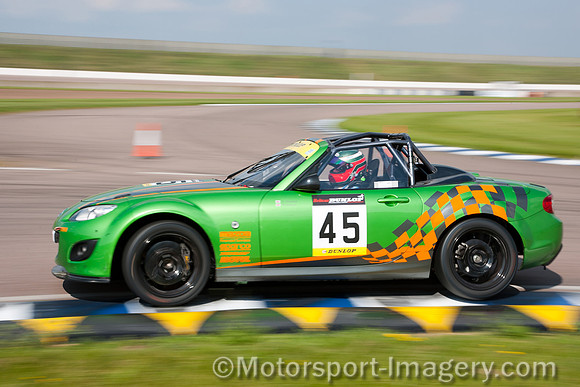 Mazda MX5 GT, Mark Ticehurst / Owen Mildenhall