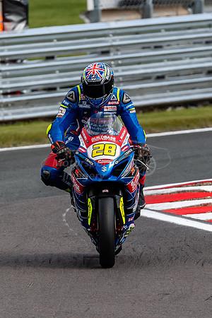 28 Bradley Ray Suzuki